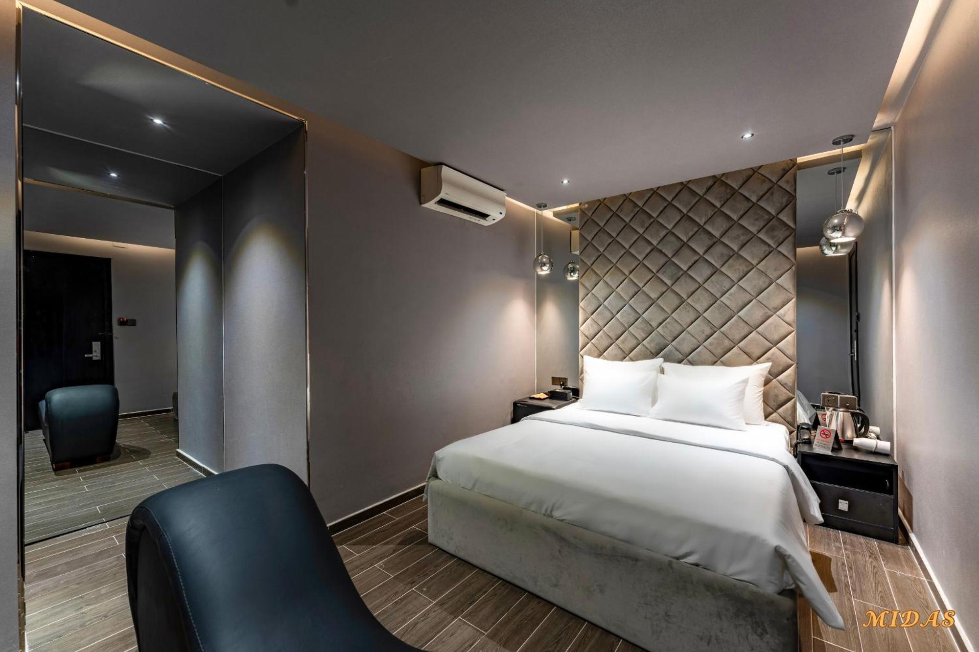 Midas Hotel 2 Ho Chi Minh City Exterior photo